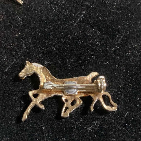 6 pc. brooch assortment - Picture 12 of 14